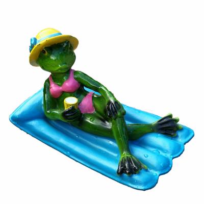 China Other cute resin frog statue decoration crafts, new style ornaments floating frog figurines for sale