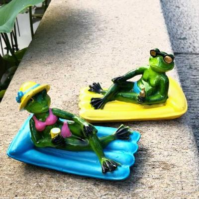 China Other cute frog decoration open decorative resin frog statue, Quanzhou factory new style floating frog figurines for sale