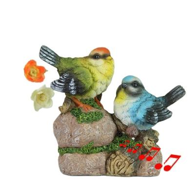 China 2021 Europe sculpture decoration motion sensor resin bird,polyresin figurine birds open garden ornament outdoor sculpture for sale