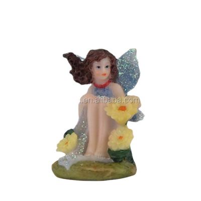 China Cheap Europe Small Decoration Fairy Figurines,Wholesale Resin Crafts Modern Home Decor Sculpture Fairy Garden Miniatures for sale