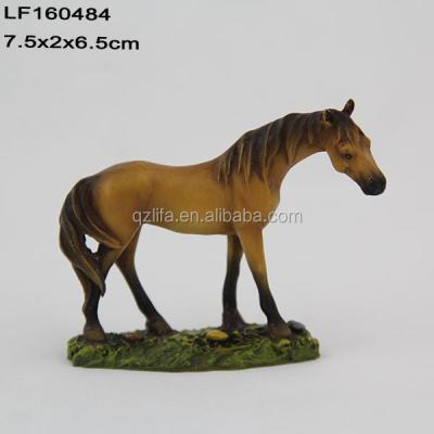 China Hot Selling Europe Japan Horse Garden Ornaments Resin Craft Anime Figurine Decoration Craft, Figurine Resin Horse Outdoor Decor for sale