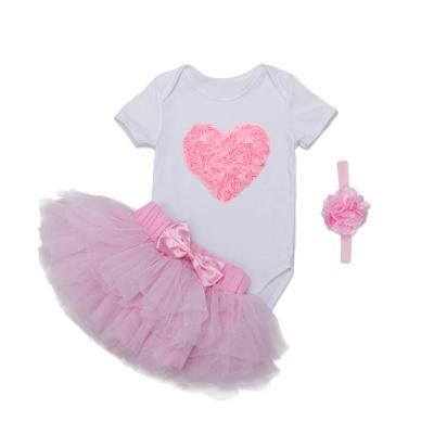 China Valentine's Day Breathable Newborn Onesie Cute Baby Rompers Set With Lover for sale