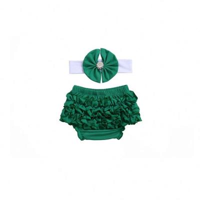 China Anti-pilling 2021 green cute tutu bloomers ruffles underwear Christmas baby bloomers for sale