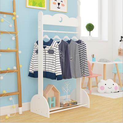 중국 Wholesale Wooden Baby Portable Coat Rack Coat Hanger Rack Solid Wood Coat Rack Floor Standing Single Hanger For Kids 판매용