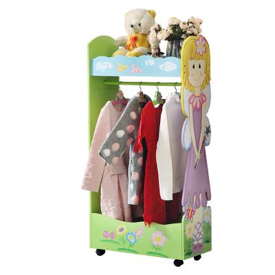 China Modern Kids Furniture Moving Wooden Hanging Clothes Rack Kids Baby Clothes Storage Rack Position Closet Garment Rack With Wheel en venta