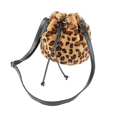 China New Designer Soft Wholesale Leopard Print Lady Bag Drawstring Bucket Shoulder Bag Cross - Body Bag For Ladies for sale