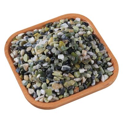 China Modern high quality green terrazzo stone landscaping garden gravel pebble decor whetstone for sale for sale