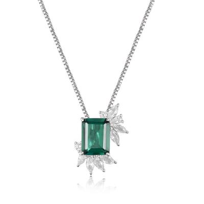 China Cute Elegant Custom Rectangular Platinum Plated Jewelry Necklace Emerald 925 Silver Necklace for sale