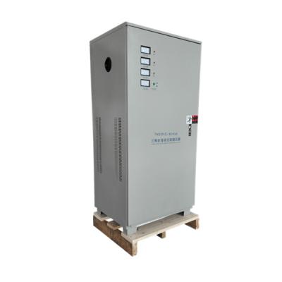 Κίνα 50KVA σταθεροποιητής 50Hz 60Hz 380V δύναμης εναλλασσόμενου ρεύματος τριφασικός με τους μετρητές δεικτών προς πώληση