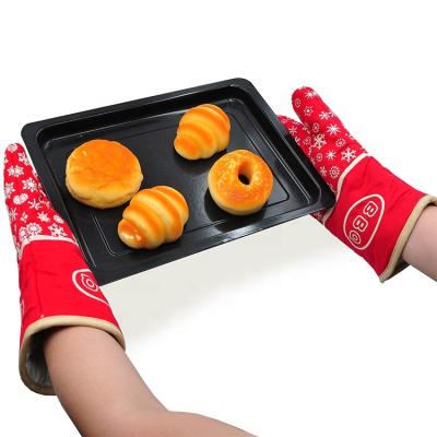 China Custom Printed Non-slip Fashion Silicone Oven Gloves Non-slip Heat Insulation Gloves for sale