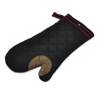 China Non-slip Leather Oven Mitt Kitchen Glove Heat Resistant Products for sale