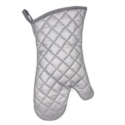 China Silver Non-slip Fashion Cloth Oven Mitts BBQ Grill Gloves Kitchen Cooking Heat Resistant Glove for sale