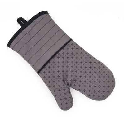 China Custom Heat Resistant Cotton Pattern Non Slip Silicone Printing Non Slip Oven Mitt For Kitchen for sale