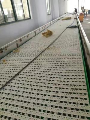 China Cuadro de aluminio de frutas transportador motorizado a medida Producción de motocicletas línea de montaje de automóviles eléctricos transportador con cinturón inclinado en venta