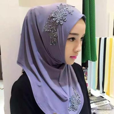 China Women Floral Headwear Polyester 55*65cm Custom Lace Muslim Islamic Hijab Tudung for sale