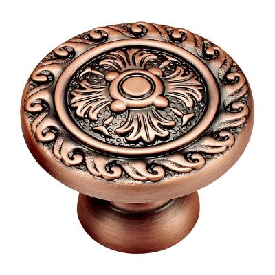 China Solid Brass Kitchen Furniture Knob and Pull Handle With Patterns for sale