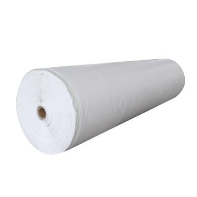 Chine Couverture de flottement non tissée agricole de rangée de protection de gel d'usine de tissu de jardin de pp à vendre