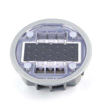 China Aluminum Enclosed Cast Aluminum LED Road Stud Light Round Solar Underground Road Stud for sale