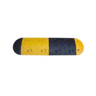 China Anti-Pressure Parking Used Speed ​​Low Down Safety Black Yellow Driveway Concrete Rubber Speed ​​Bump for sale