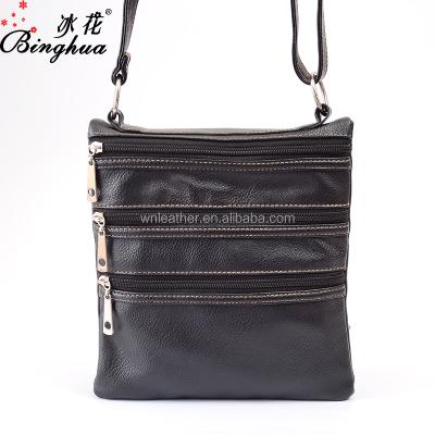 China Fashionable Multi Pockets Leather Shoulder Bag Black Messenger Bag Mens Shoulder Bags for sale