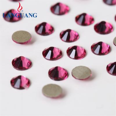 China Lan Guang SS3 SS4 SS5 SS6 SS8 SS10 SS12 SS16 SS20 SS30 SS34 SS40 Environment Inspection Fuchsia Flat Back Glass Rhinestones For Clothes Nail for sale