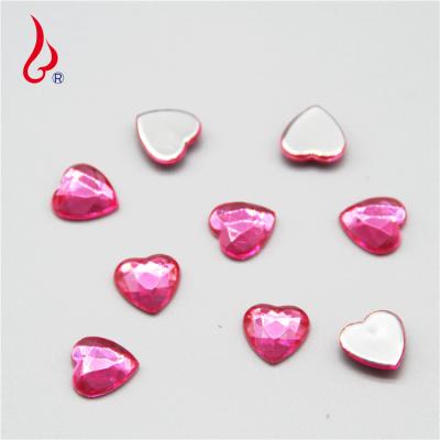 China Lan Guang 14mm Wholesale Environmental Inspection Flat Back Fashion DIY Heart Acrylic Fake Stone For Clothes Jewelry Making for sale