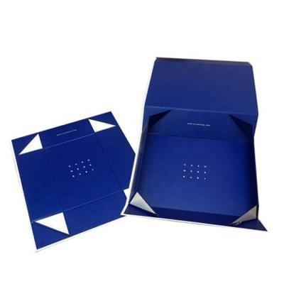 China Recycled Materials High End Luxury Dark / Foldable Navy Blue Cardboard Paper Gift Magnetic Box With Your Own Logo for sale