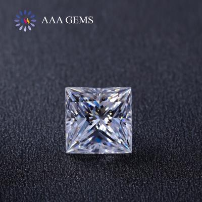 China Color Developed by Diamond Lab Vvs 2cts Star Cut Moissanite Princess Cut DE White Moissanite DEF for sale