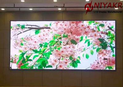 China HD Video P2.5 RGB Indoor LED Display Screen Advertising With Mean Well Power for sale