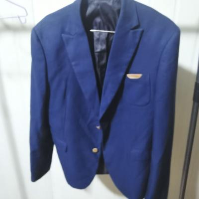 China Polyester / Cotton Apparel Manufacture Mixed Second Hand Apparel Bale Years Of Experience Used Mens Suits for sale