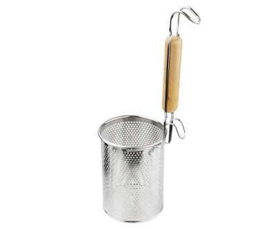 China Best Viable Selling Stainless Steel Wooden Handle Kitchen Spaghetti Dumpling Noodle Sieve Pot Food Skimmer Noodle Basket for sale