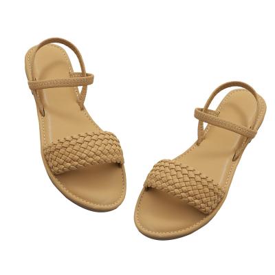 China Fashion trend women's slippers 2022 new style buckle sandals fashionable beach sandals external use one line ladies for sale