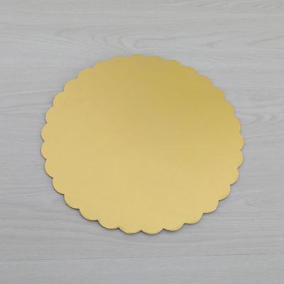 China Highly Rated Disposable Cake 2022 Design Paper Cake Board Free Sample Disposable Customized Cake Board for sale