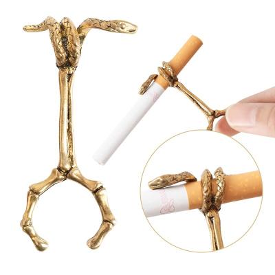 China Vintage Holder Snake Hands Cigarette Smoking Blunt Holder Ring For Women And Men for sale