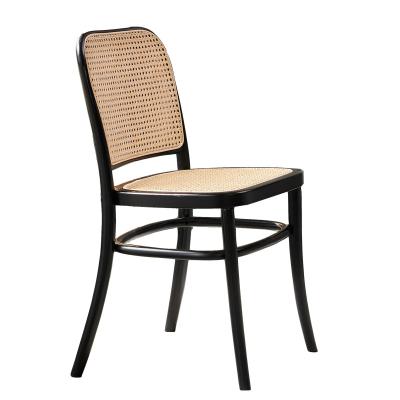 China Hot RW-003 Hospitality Rattan Real Rattan Restaurant Designer Wooden Backrest Dining Chair Solid Wood And Cane Wood Seat à venda