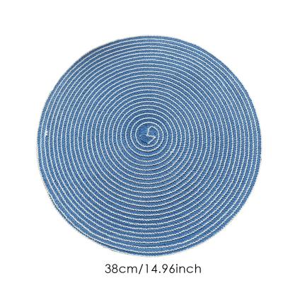 China Homeplus New Design Sustainable Petal Flower Braided Cotton-Polyester Table Decor Pads Heat Resistant Table Pads Non-Slip Table Mats for sale