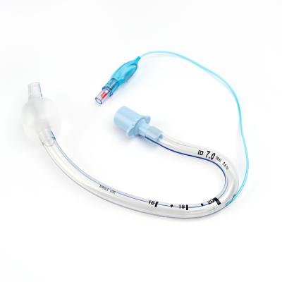 中国 Medical 7.5mm ID Oral Preform Endotracheal Tube Cuff Pressure 販売のため