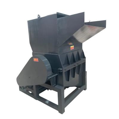 China Plastic Piece Crusher Makkelijk te bedienen Hout Plastic Chair Recycling Grinder Machine Te koop