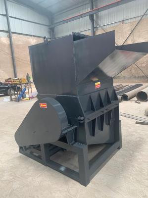 China Computerized Plastic Recycling Machine Sale Lvdao Hard Plastic Industry Pallet Crusher for sale