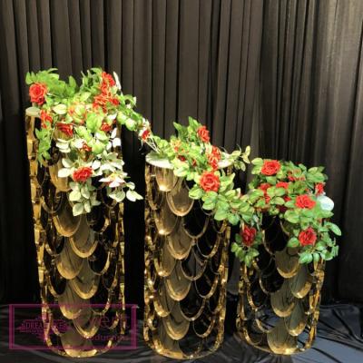 China Modern Round Stainless Steel Gold Flower Stand For Wedding Decoration for sale