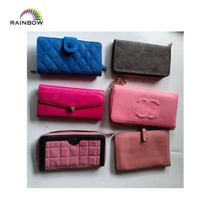 China Mixed Rainbow Luxury High Branded Used Wallets Handbags Second for sale