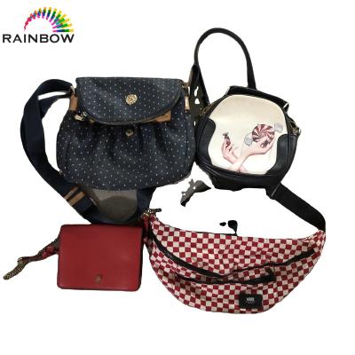 China Wholesale mixed used branded leather ladies thrift handbags 3a preloved bags 5a luxury ukay sling bags in philippines for sale