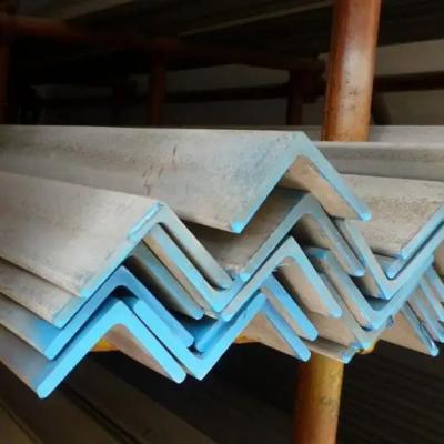 Chine ASTM A36M S304 Égale/inégale 40X5 laminée à chaud 310S 321 AISI JIS 2b Barre d'angle en acier inoxydable de surface pour la structure du cadre à vendre