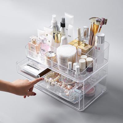 China Carved Acrylic Makeup Organizer For Brushes And Powders Te koop