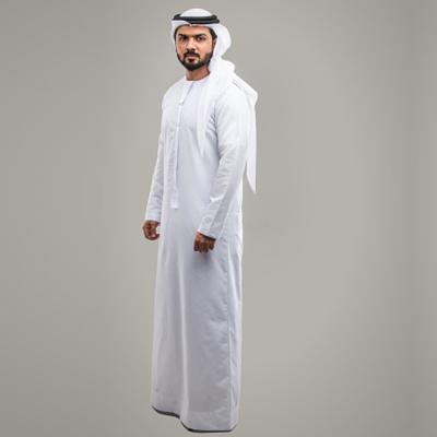 China Modest Muslimah Styling Hot Selling Polyester Arab Men's White Round Neck Long Robe Muslim Men's Long Robe Worship Clothing for sale