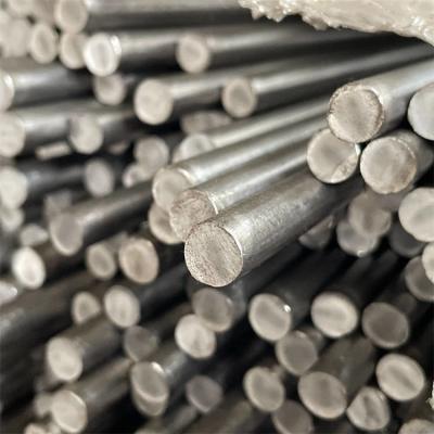 Chine Fabricants lumineux tirés de barre de l'acier inoxydable 95Cr18 solides solubles laminés à chaud autour de Rod à vendre