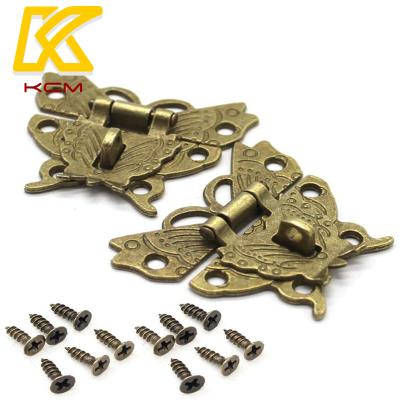 China Automatic Wooden Box Metal Lock Hook Locks Furniture Antique Hardware Small Wooden Box Latch for sale