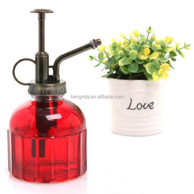 China Vintage Style Factory Water Mist Eco-Friendly Amber Glass Spray Bottle With Top Pump 4 6 Ounce Glass Spray Bottle for sale