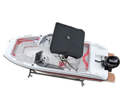 China Outboard Engine 5.8m Press Side Console Fiberglass Fishing Ski Boat With CE Approved for sale