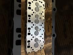 CUMMINS A2300 Auto Cylinder Heads Assy 4900995 / 4900715 Diesel Cylinder Head